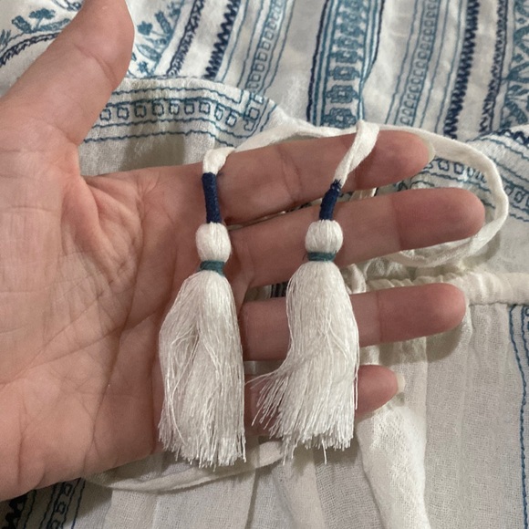 NWOT Star Mela Cotton Blue & White Embroidered Sleeveless Romper💙🤍💙 - Picture 8 of 14